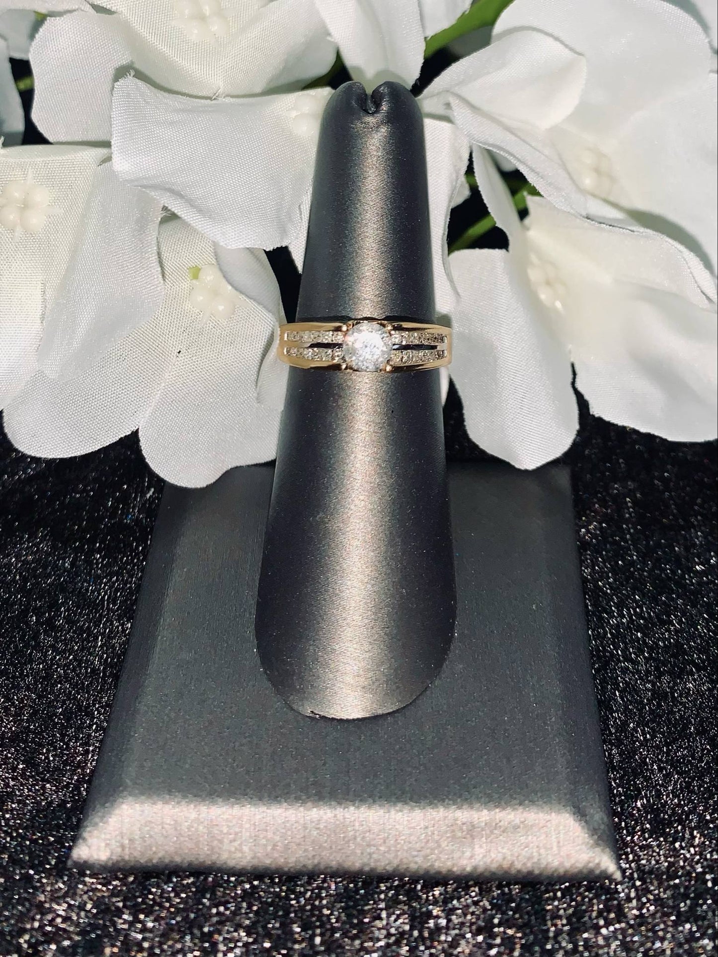 1.00 ct. Round Cut Natural Diamond Engagement Ring