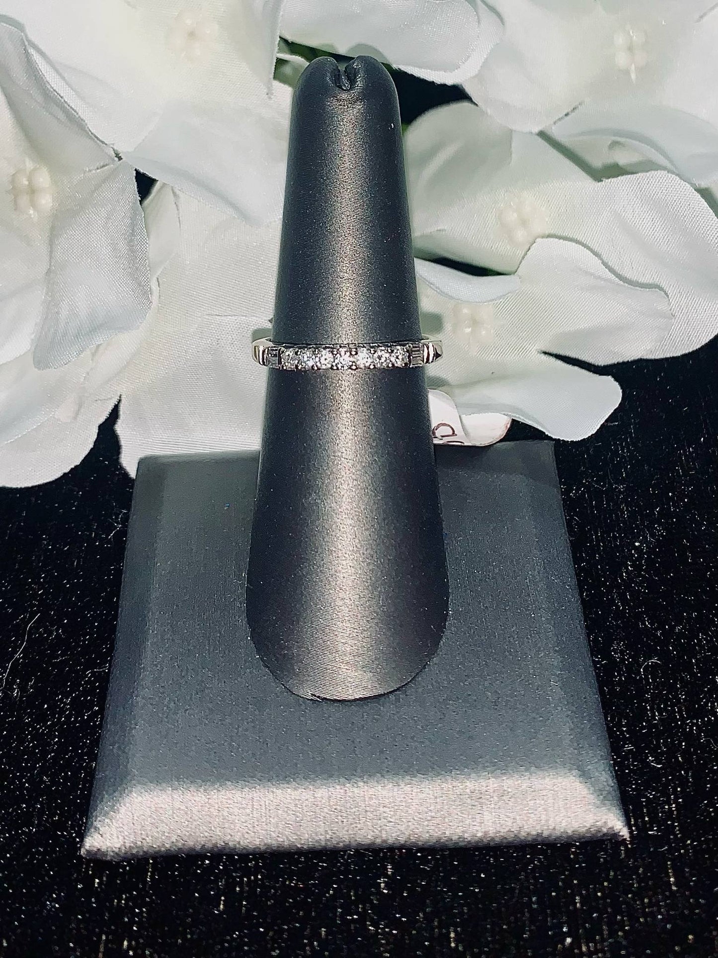 0.25 ct. Diamond Wedding Band