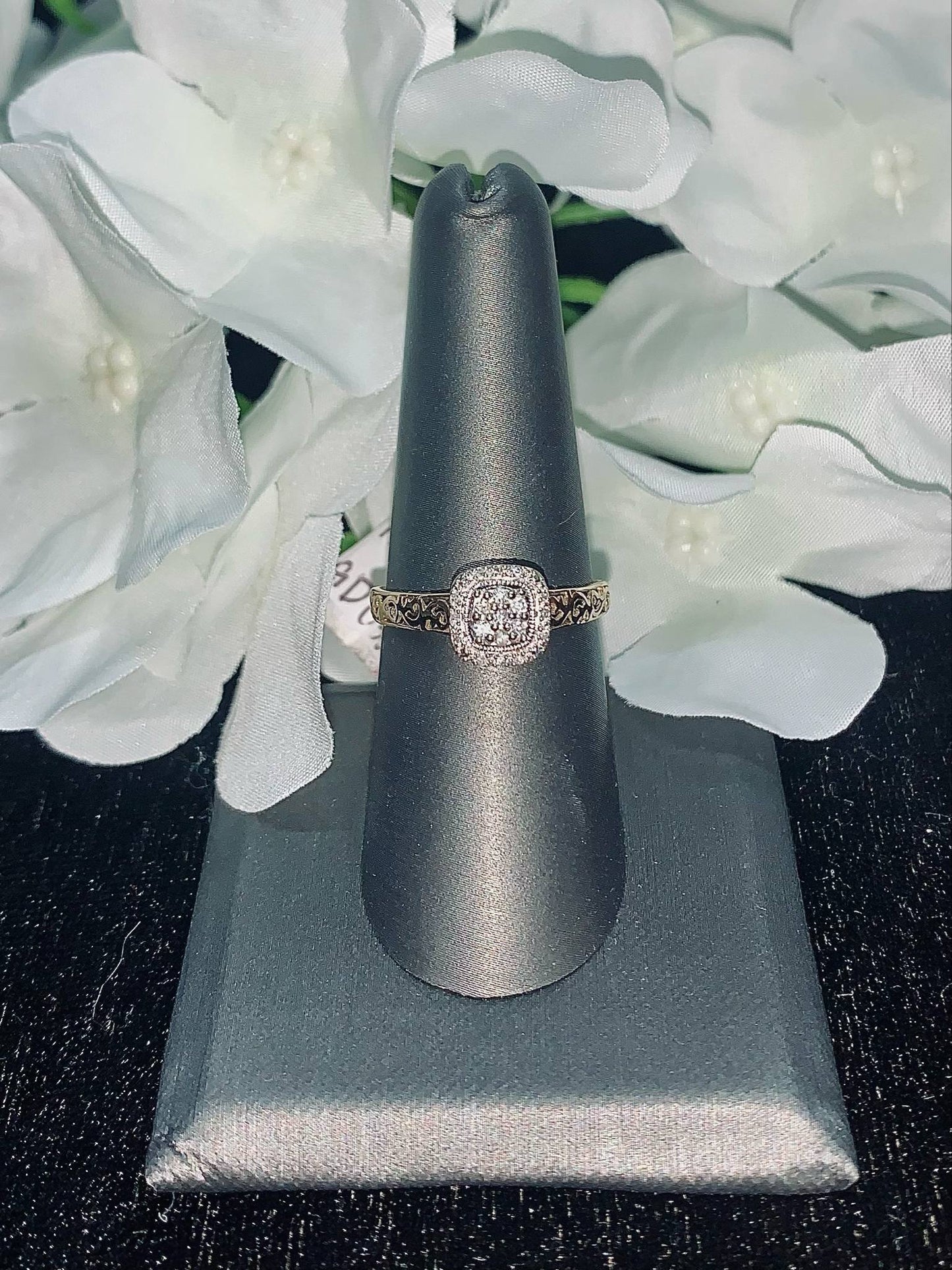 0.25 ct. Diamond Cluster Engagement Ring