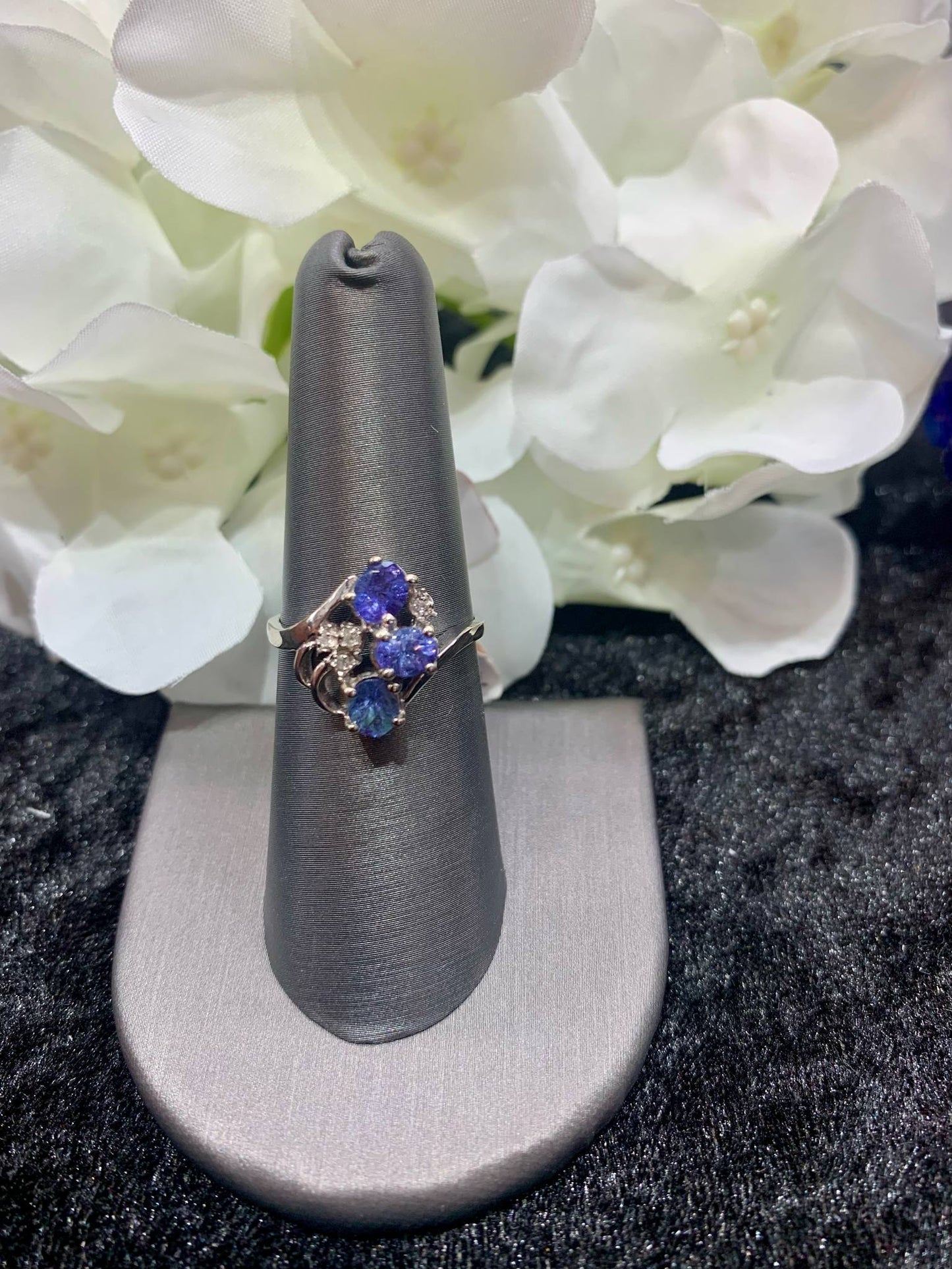 Tanzanite and Diamond Fashion Ring