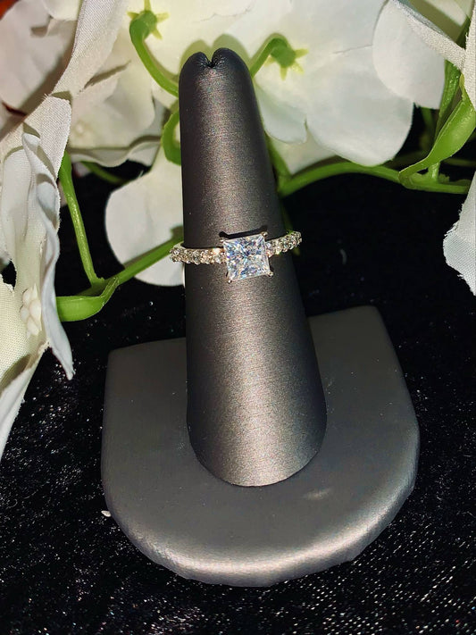 1.00 ct. Lab-Created Princess Cut Engagement RIng