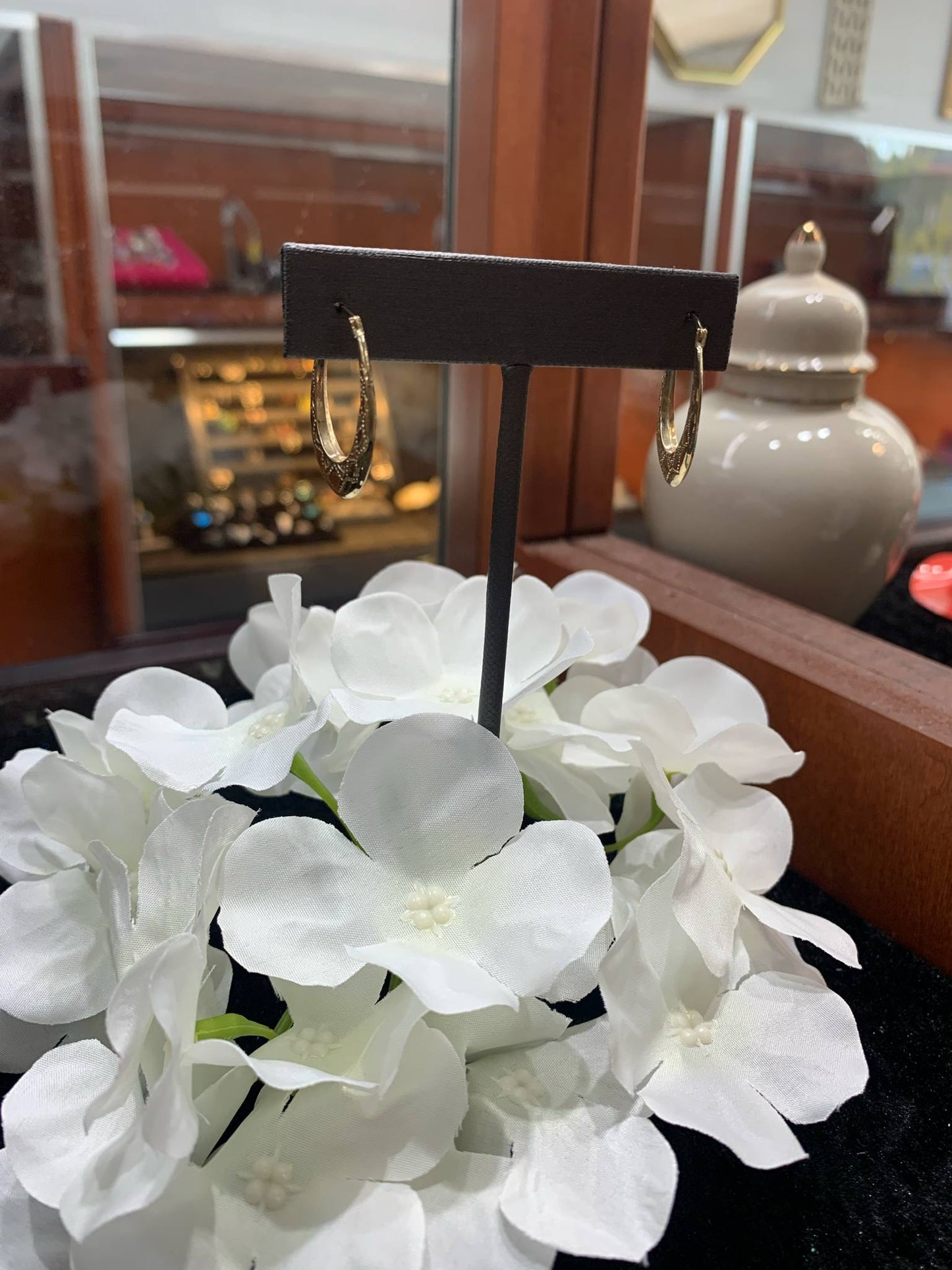 Yellow Gold Oval Hoop Earrings