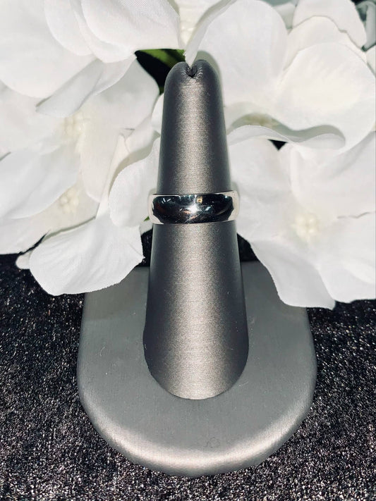 White Gold Men's Wedding Band