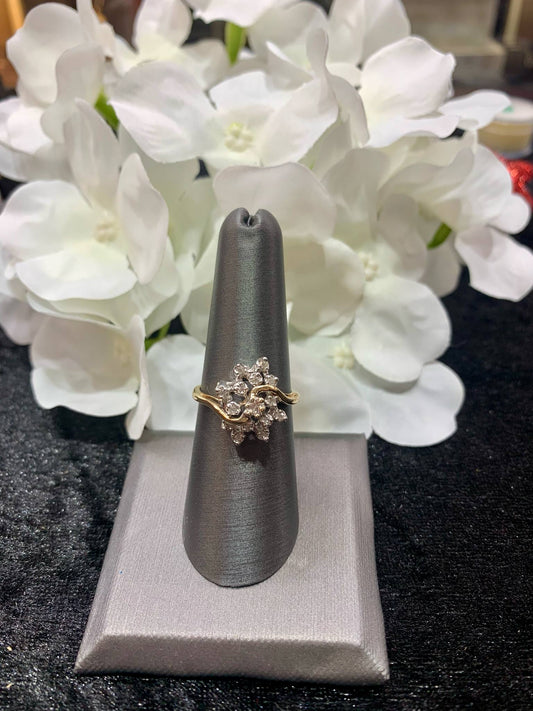 1.00 ct. Diamond Cluster Dinner Ring
